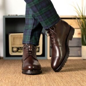 Versatile Dark Brown Jumper Boots - Image 5